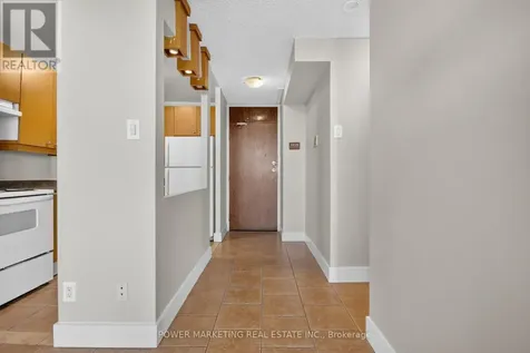 2020 Jasmine Crescent Ottawa ON K1J 8K5