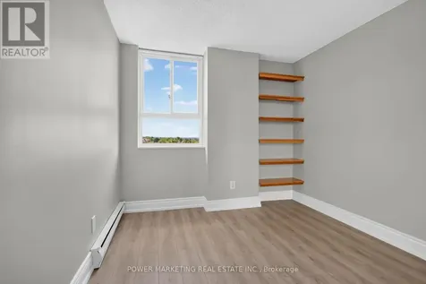 2020 Jasmine Crescent Ottawa ON K1J 8K5