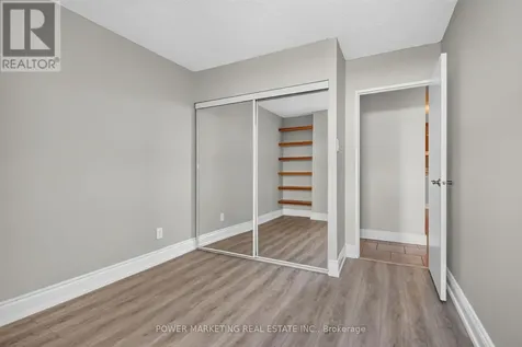 2020 Jasmine Crescent Ottawa ON K1J 8K5