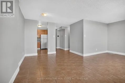 2020 Jasmine Crescent Ottawa ON K1J 8K5