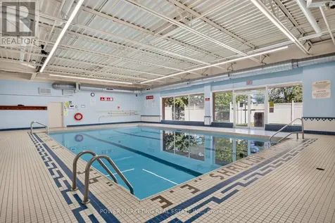 2020 Jasmine Crescent Ottawa ON K1J 8K5