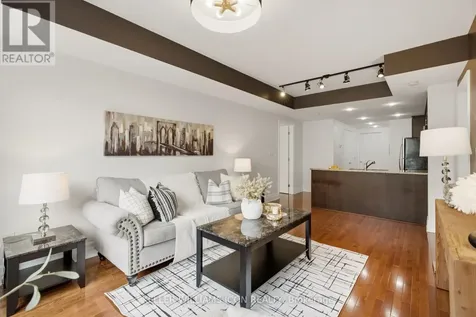 950 Marguerite Avenue Ottawa ON K1K 3T8