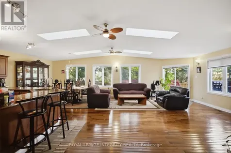 45 Rossland Avenue Ottawa ON K2G 2K5