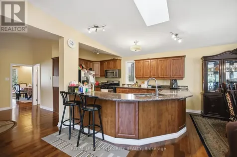 45 Rossland Avenue Ottawa ON K2G 2K5