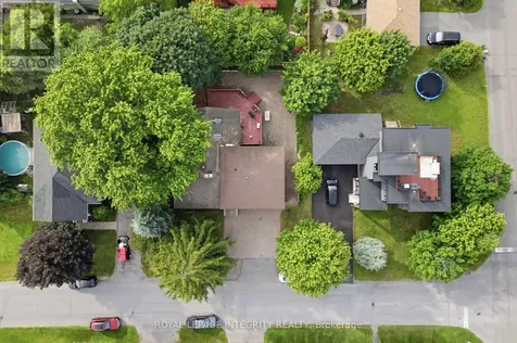45 Rossland Avenue Ottawa ON K2G 2K5