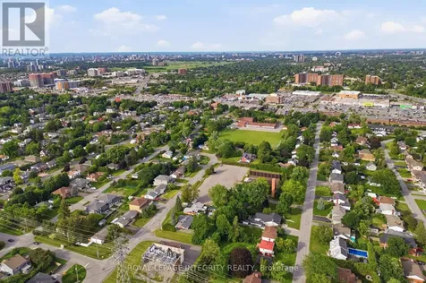 45 Rossland Avenue Ottawa ON K2G 2K5