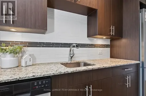 100 Champagne Avenue South Ottawa ON K1S 4P4