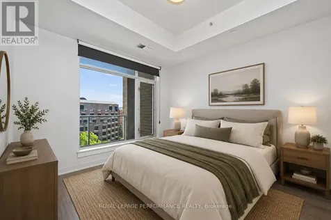 100 Champagne Avenue South Ottawa ON K1S 4P4
