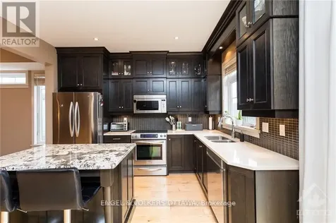 267 Kirchoffer Avenue Ottawa ON K2A 1Y1