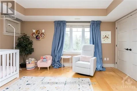 267 Kirchoffer Avenue Ottawa ON K2A 1Y1
