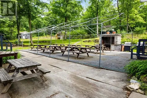 411 Pickerel Bay Road Lanark Highlands ON K0A 3L0