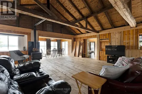 411 Pickerel Bay Road Lanark Highlands ON K0A 3L0