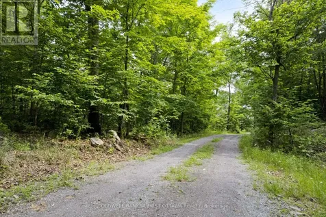 411 Pickerel Bay Road Lanark Highlands ON K0A 3L0