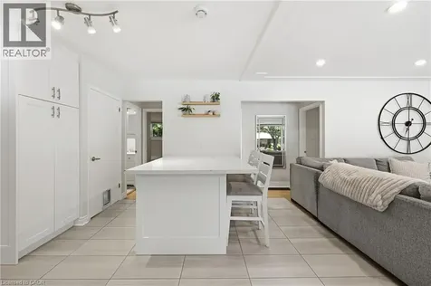 312 Upper Paradise Road Hamilton ON L9C 5C4