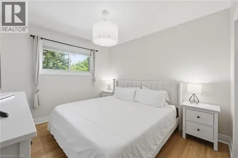 312 Upper Paradise Road Hamilton ON L9C 5C4