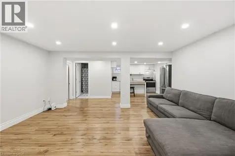 312 Upper Paradise Road Hamilton ON L9C 5C4