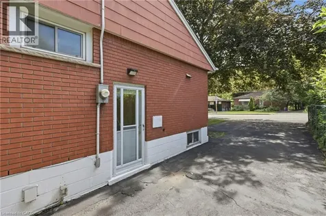 312 Upper Paradise Road Hamilton ON L9C 5C4