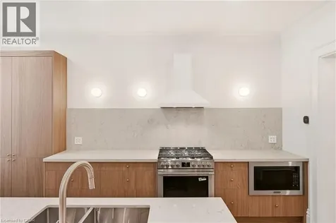 131 Markland Street Hamilton ON L8P 2K3