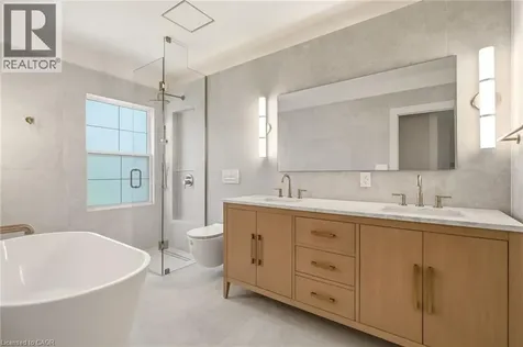 131 Markland Street Hamilton ON L8P 2K3