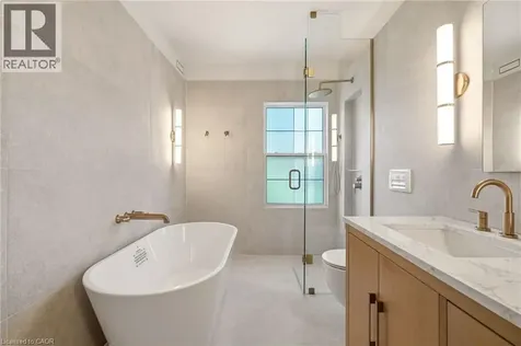 131 Markland Street Hamilton ON L8P 2K3