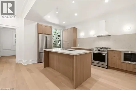 131 Markland Street Hamilton ON L8P 2K3