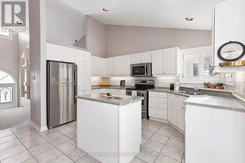 57 Barker Boulevard Collingwood ON L9Y 4W4