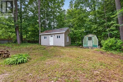 6 Brunelle Road Tiny ON L9M 0J2