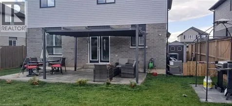32 Hudson Drive Cayuga ON N0A 1E0
