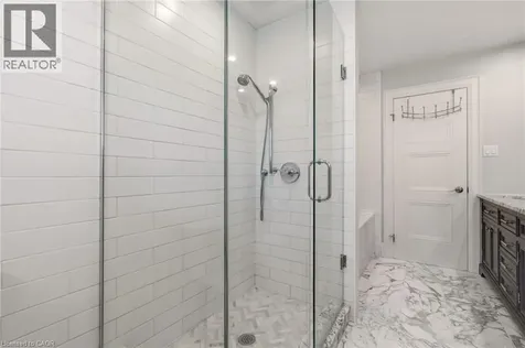 356 Shoreacres Road Burlington ON L7L 2H5