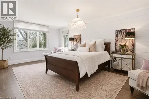 356 Shoreacres Road Burlington ON L7L 2H5