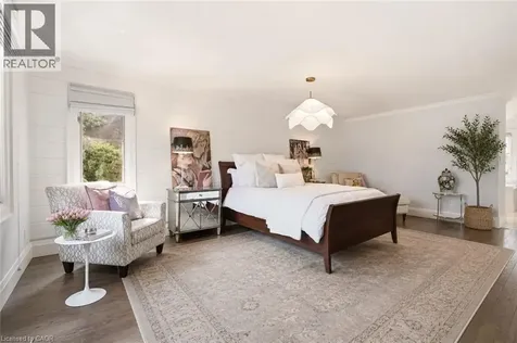 356 Shoreacres Road Burlington ON L7L 2H5