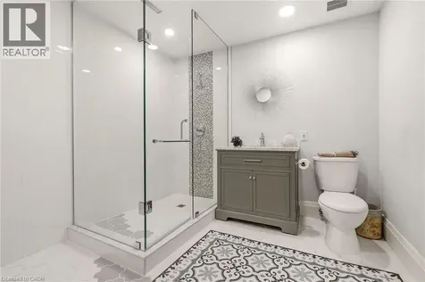 356 Shoreacres Road Burlington ON L7L 2H5