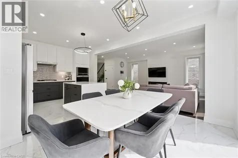 552 Nathalie Crescent Kitchener ON N2E 0H9