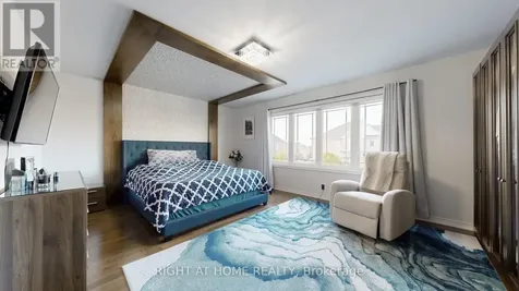 110 Thatcher Crescent East Gwillimbury ON L9N 0B9