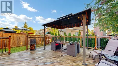 110 Thatcher Crescent East Gwillimbury ON L9N 0B9