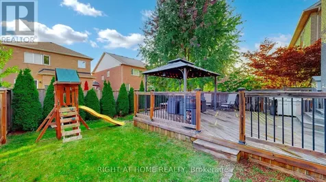 110 Thatcher Crescent East Gwillimbury ON L9N 0B9