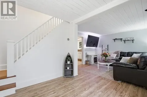 279 Orell Street Garson ON P3L 1B5