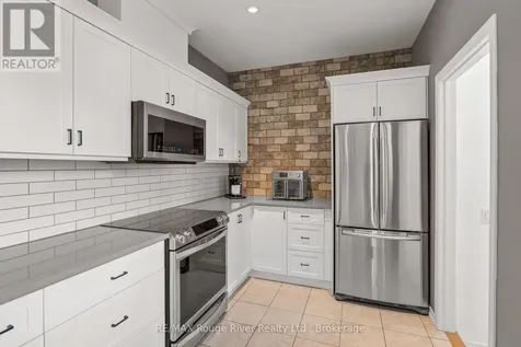 814 Leslie Street Cobourg ON K9A 5N9