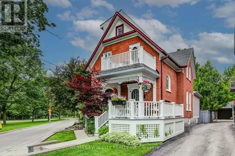 138 Water Street South Kitchener ON N2G 1Z5