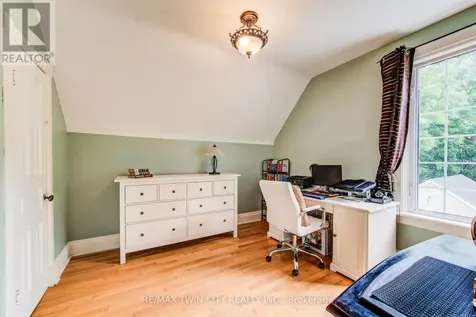 138 Water Street South Kitchener ON N2G 1Z5