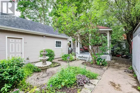 138 Water Street South Kitchener ON N2G 1Z5