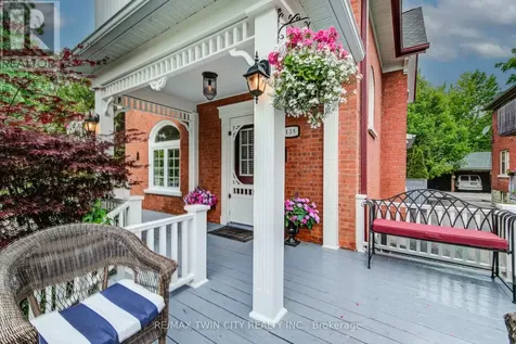 138 Water Street South Kitchener ON N2G 1Z5