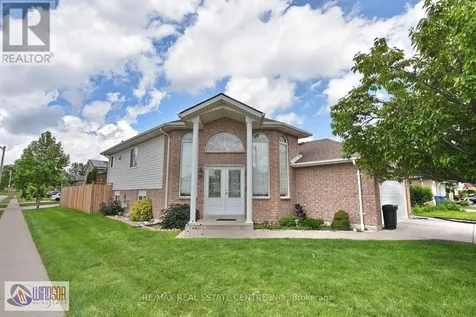 3602 Holburn Street Windsor ON N9E 4V4