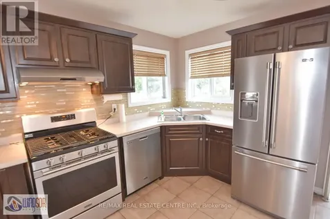 3602 Holburn Street Windsor ON N9E 4V4