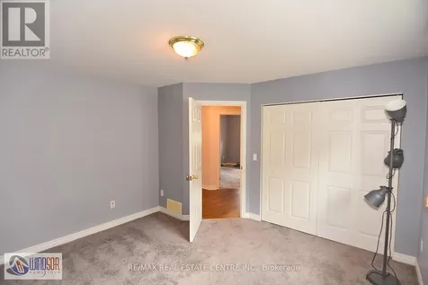 3602 Holburn Street Windsor ON N9E 4V4