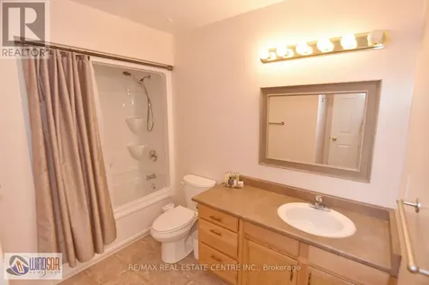 3602 Holburn Street Windsor ON N9E 4V4