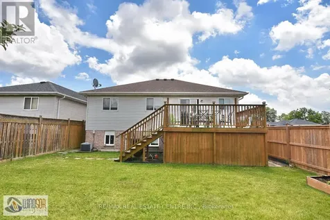 3602 Holburn Street Windsor ON N9E 4V4