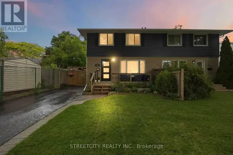 862 Montrose Street Sarnia ON N7T 5B7