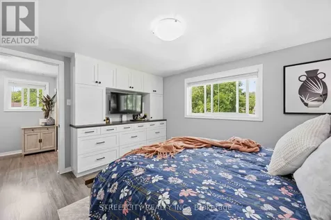 862 Montrose Street Sarnia ON N7T 5B7