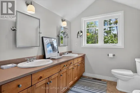 2946 Stony Lake, Quarry Island North Kawartha ON K0L 2H0